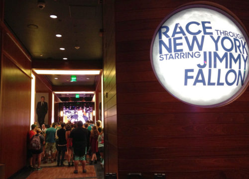 Waiting area on the second floor of the Jimmy Fallon ride