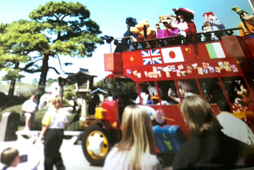 The Characters on Holiday double-decker bus stops in Japan