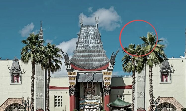 One of the spires of the Chinese Theatre at Disney's Hollywood Studios was once retractable.