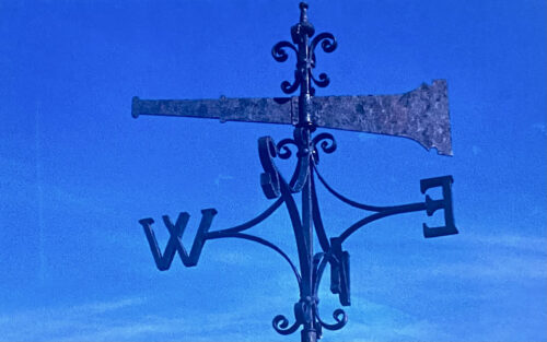 The Mary Poppins weathervane as it appeared in the 1964 movie